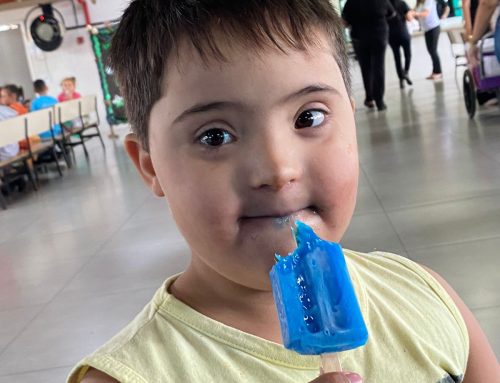 Ceia de Natal na APAE de Patrocínio